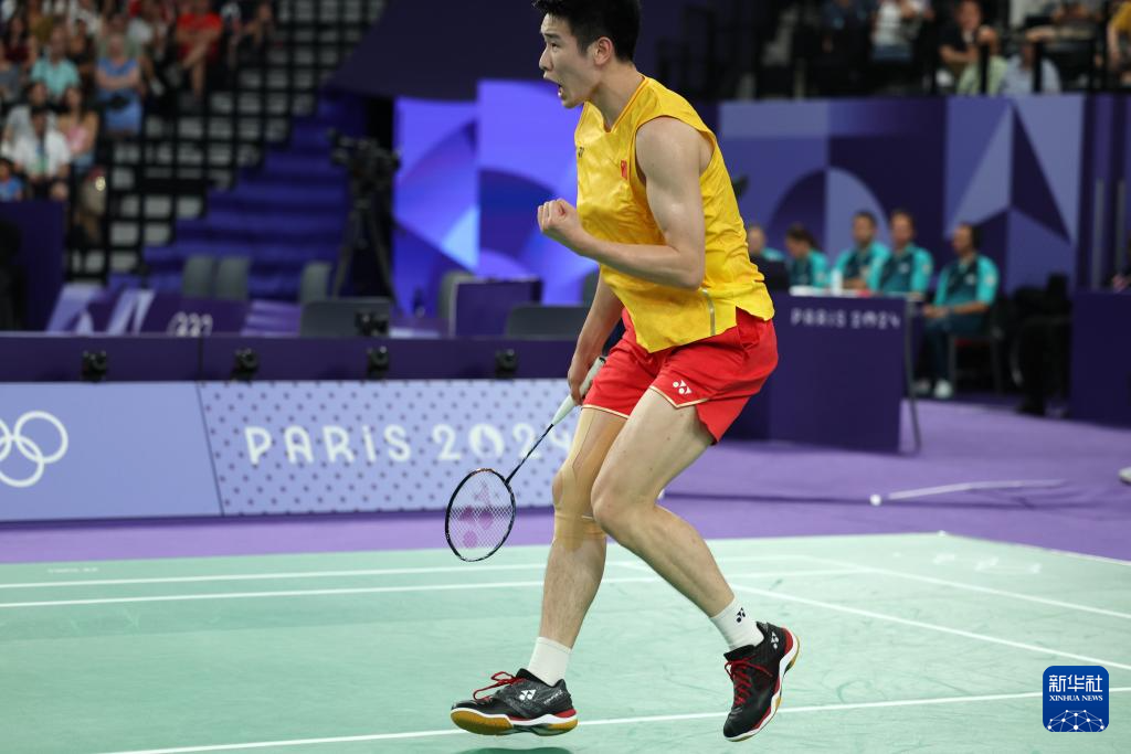 多方面的影 多方面的影